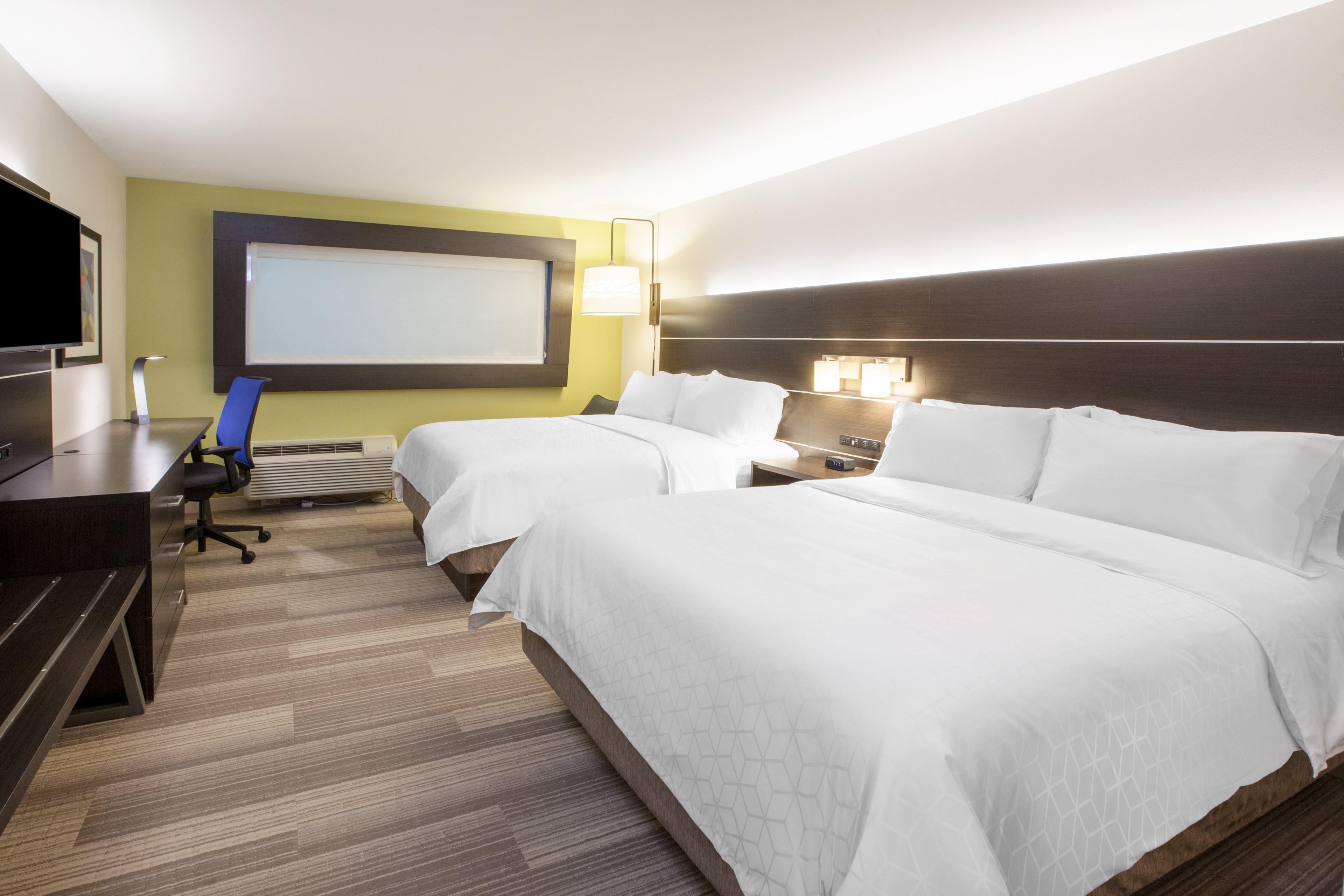 Holiday Inn Express & Suites - Detroit North - Roseville By Ihg Екстериор снимка